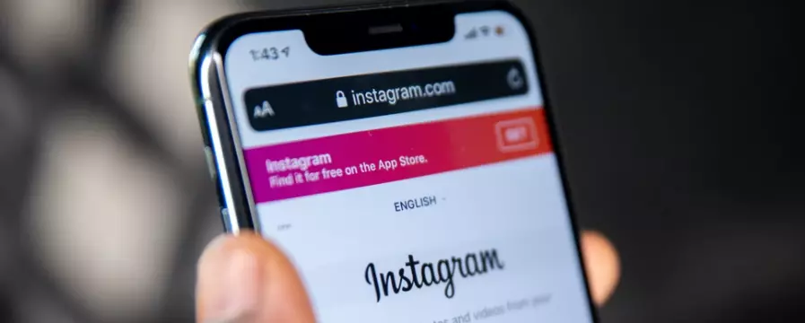 Site web d'Instagram sur un iPhone X